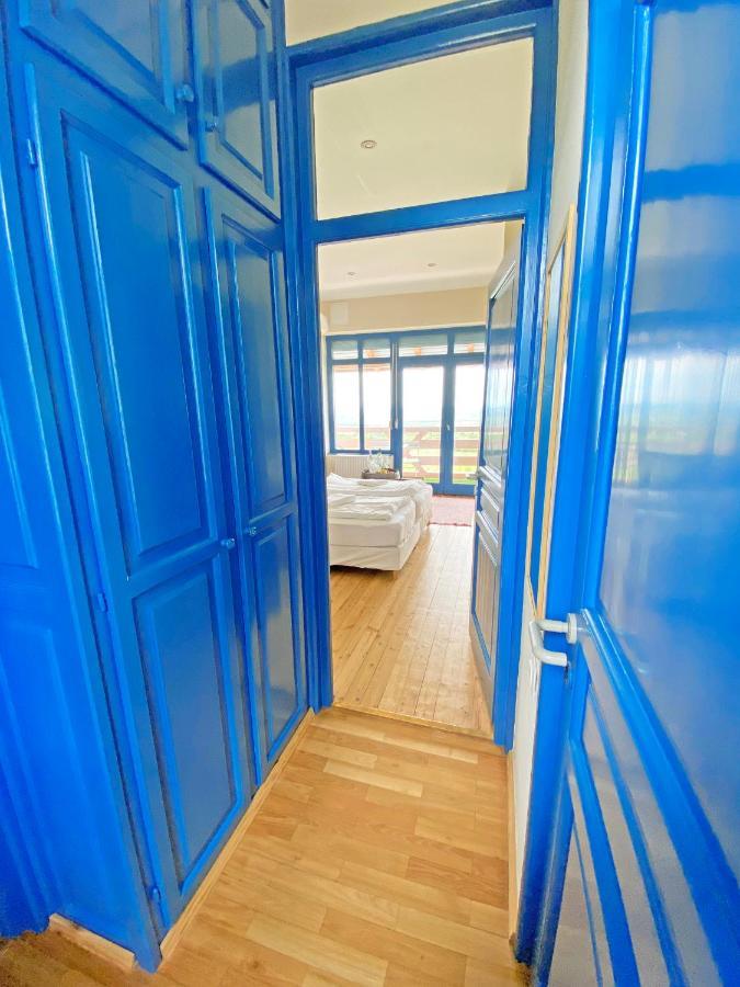 Hilltop Borbirtok & Etterem Hotel Neszmely Luaran gambar